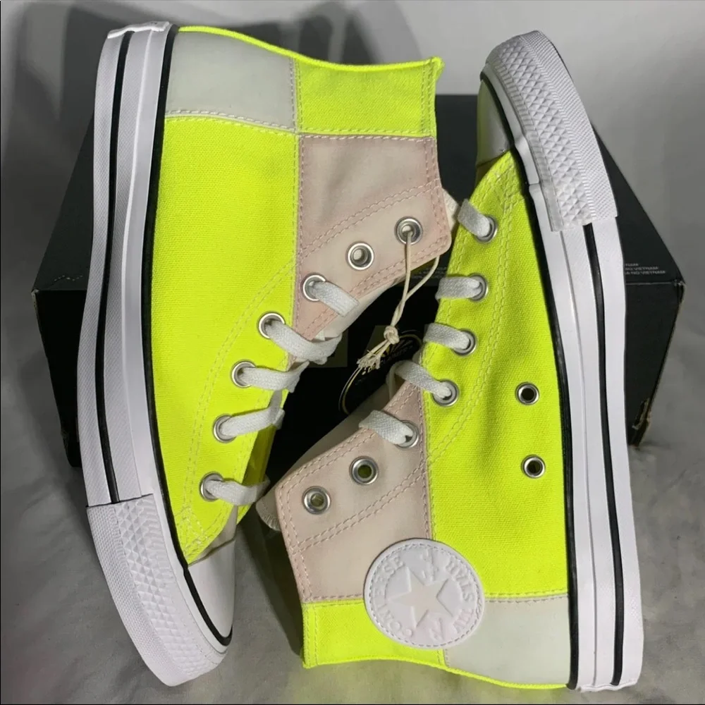 Converse CTAS High‎ Top UV Activated Sneakers